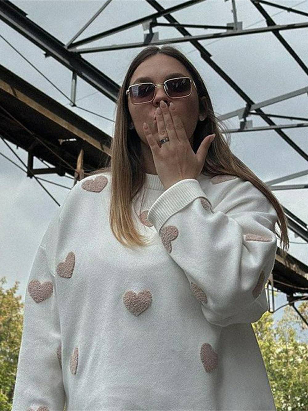Cozy Heart Pattern Knit Sweatshirt
