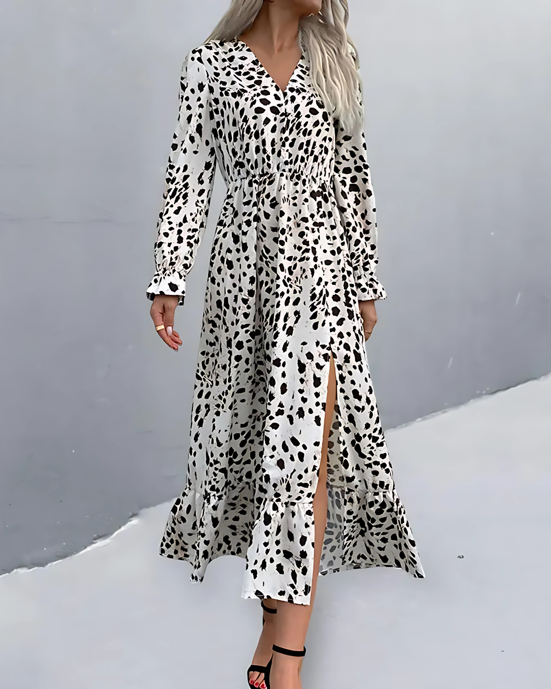 Mallory Dress – Elegance and Comfort for Summer 2025 (European Success)