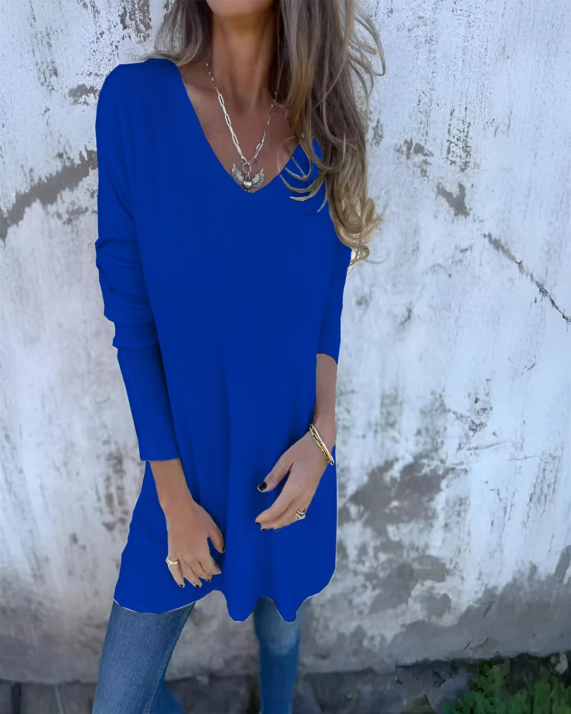 Eva Shirt | V-neck - Delicate and Cool (Premium Cotton)