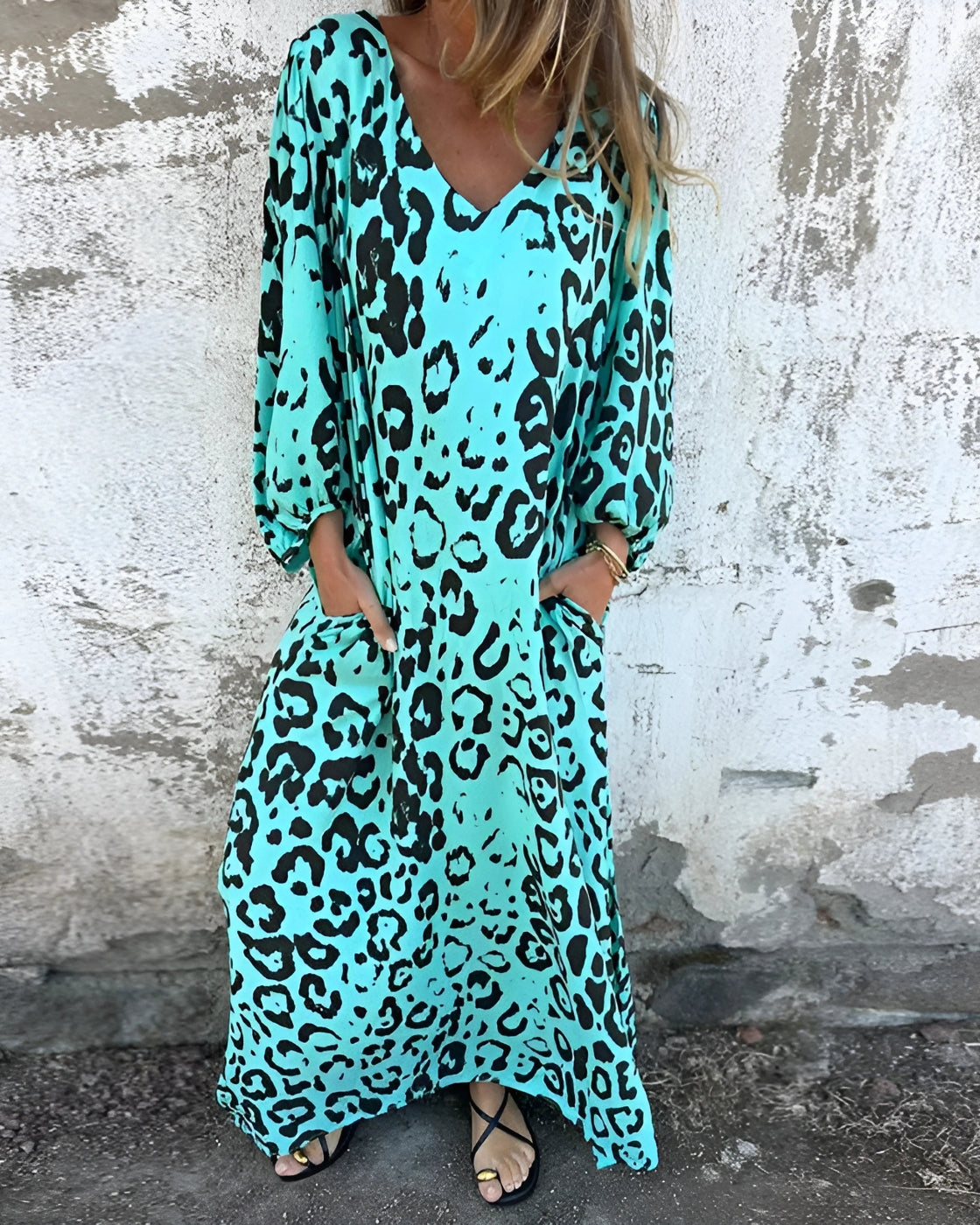 Pearl Dress - V-neck | Super Lightweight and Loose - Vintage (Spring 2025)