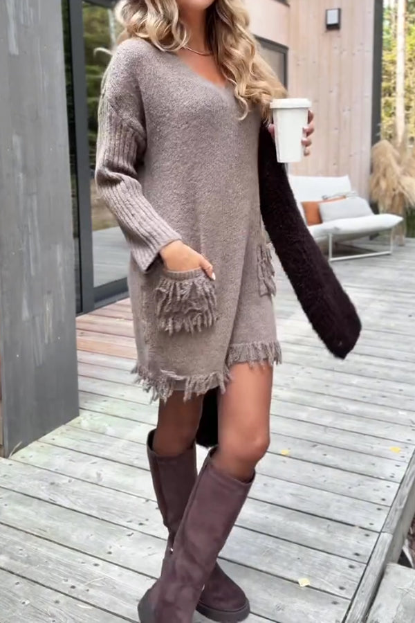 Casual Women's Sweater Dress with Tassel Pockets and Paneled Sleeves