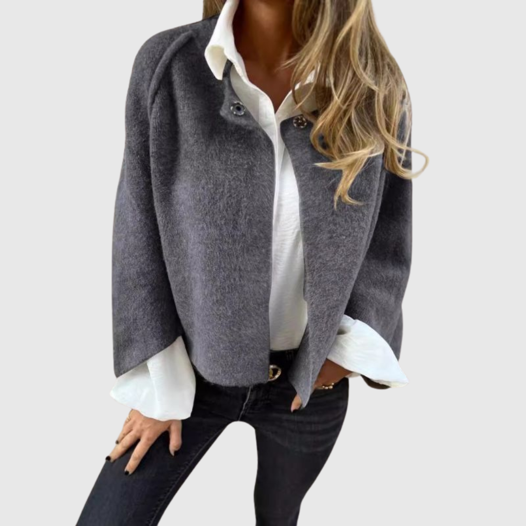 Elise | Chic Short Coat with Stylish Flared Sleeves