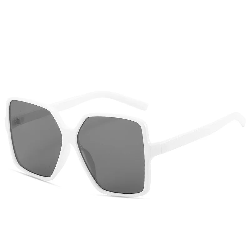 Aryvon Fashion Women's Sunglasses