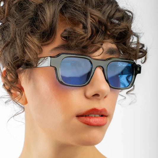 Vayne Fashion Classic Square Sunglasses for Women