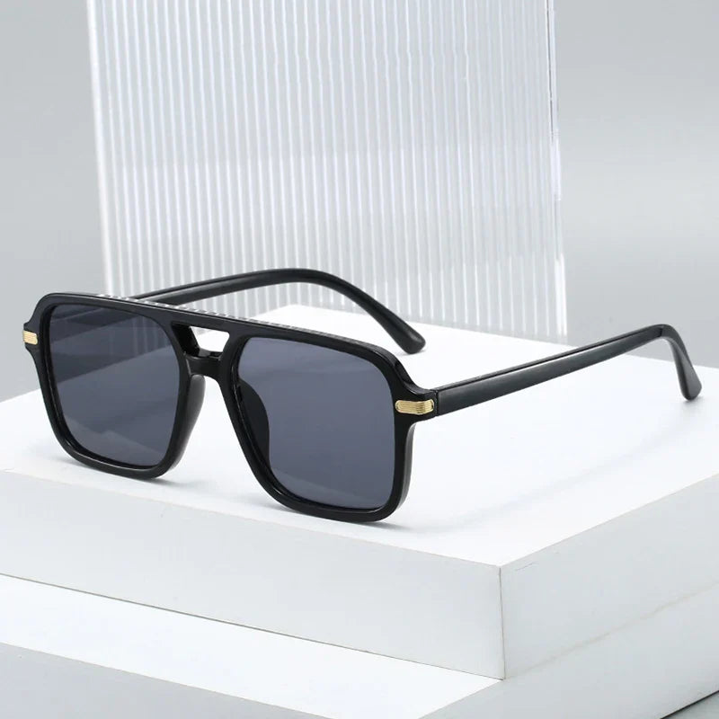 Retro Square Women's Sunglasses - Aryvon Style