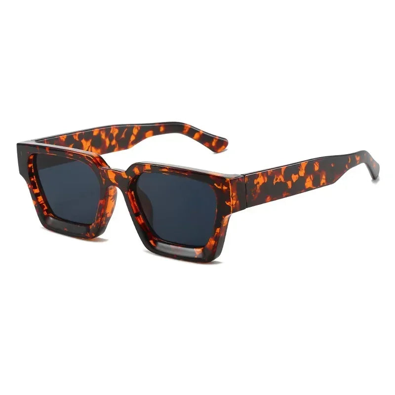 Vayne Fashion Women's Vintage Sunglasses